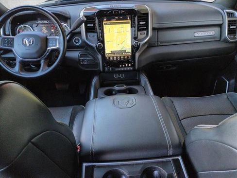 Used 2020 RAM 2500 Laramie w/ Night Edition image 16