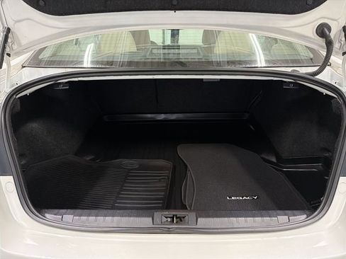 Used 2016 Subaru Legacy 3.6R Limited image 15