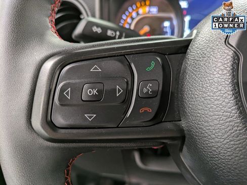 Used 2024 Jeep Wrangler Unlimited Rubicon w/ Technology Group image 17