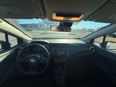 Used 2024 Nissan Versa S w/ S Plus Package image 12