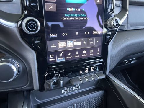 New 2026 RAM 1500 Big Horn AWD/4WD image 34