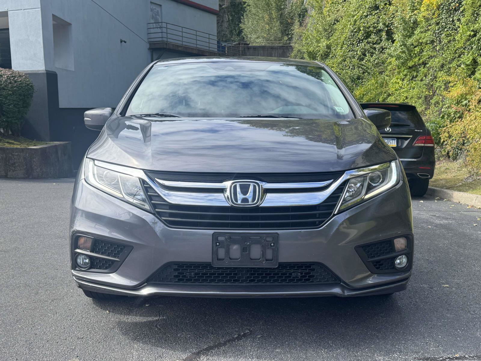 Used 2019 Honda Odyssey EX image 2