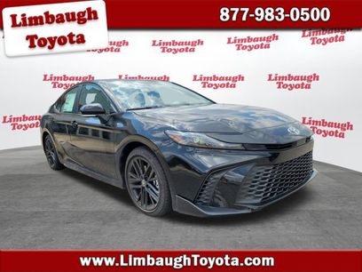 Used 2025 Toyota Camry SE