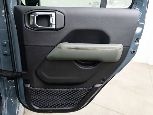 New 2026 Jeep Gladiator Mojave image 29