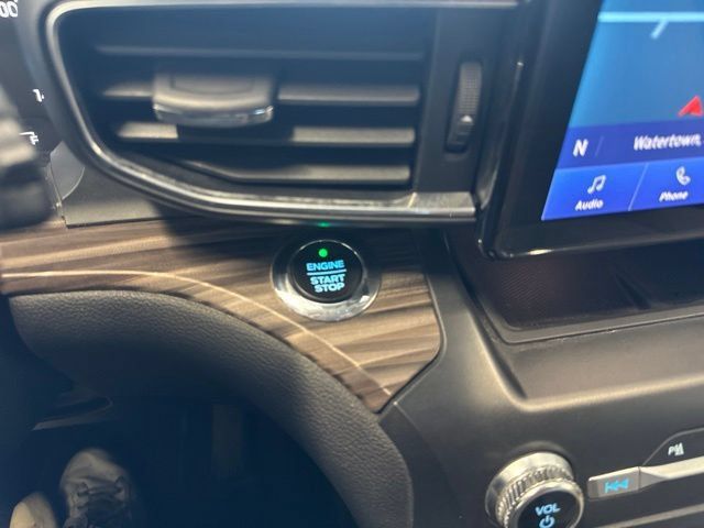 Used 2020 Ford Explorer Limited w/ Class III Trailer Tow Package AWD/4WD image 27