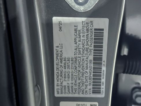 Used 2025 Acura TLX w/ Technology Package image 21