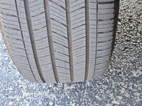 Used 2025 Ford Explorer ST-Line RWD image 10