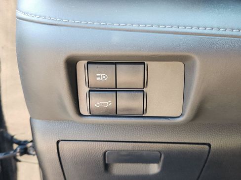 Used 2021 Toyota Highlander XSE AWD/4WD image 20