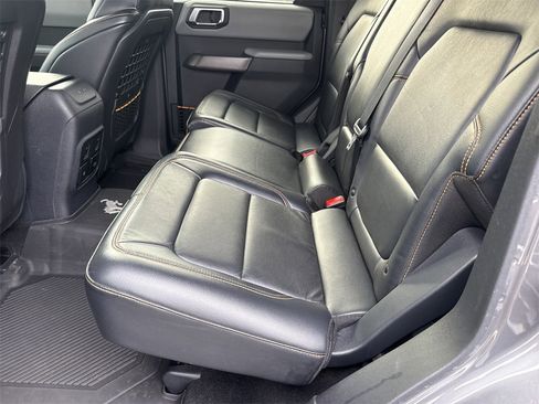 Used 2021 Ford Bronco Badlands image 22