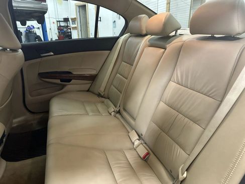 Used 2012 Honda Accord EX-L image 25