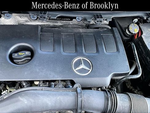 Certified 2023 Mercedes-Benz GLA 250 4MATIC image 32