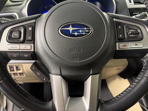 Used 2016 Subaru Outback 2.5i Limited AWD/4WD image 16