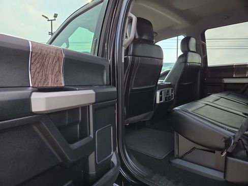 Used 2019 Ford F250 Lariat w/ Chrome Package AWD/4WD image 10