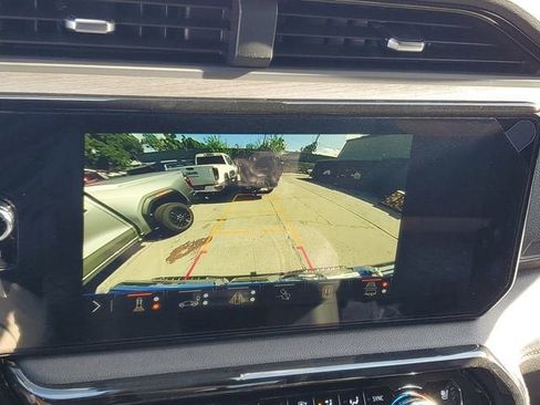New 2026 GMC Sierra 1500 AT4 w/ AT4 Premium Package AWD/4WD image 23