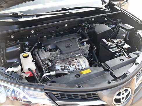 Used 2015 Toyota RAV4 XLE AWD/4WD image 25