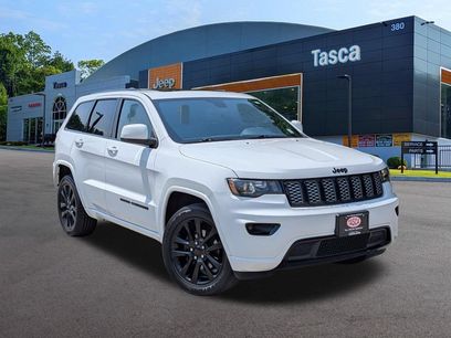 Used 2018 Jeep Grand Cherokee Altitude