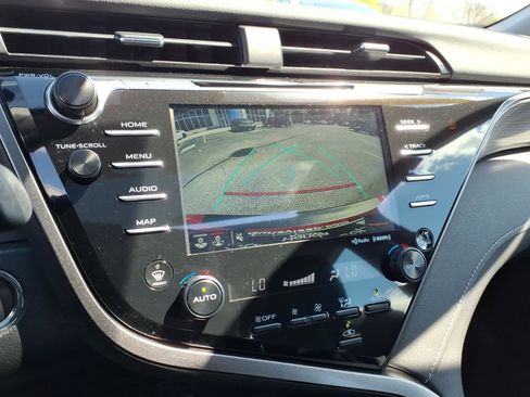Used 2020 Toyota Camry SE w/ Audio Package image 19
