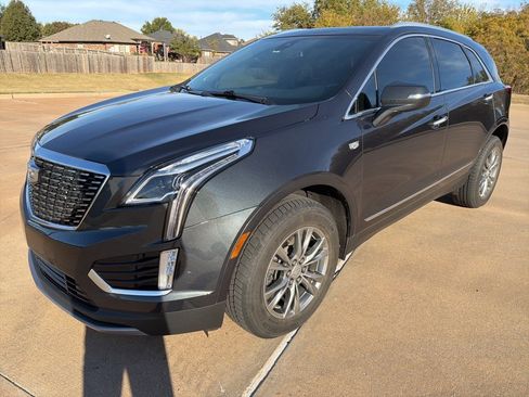 Used 2021 Cadillac XT5 Premium Luxury w/ LPO, Floor Liner Package image 1