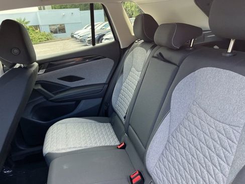 New 2025 Volkswagen Tiguan S image 13