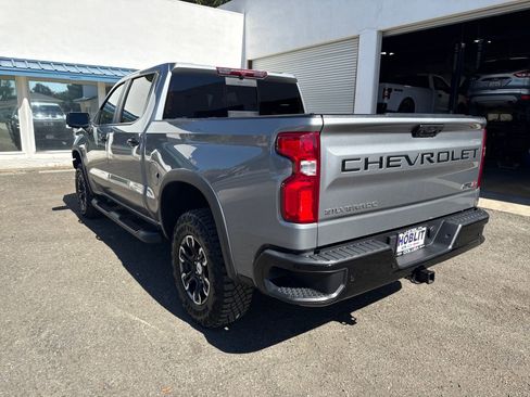 Used 2024 Chevrolet Silverado 1500 ZR2 image 3
