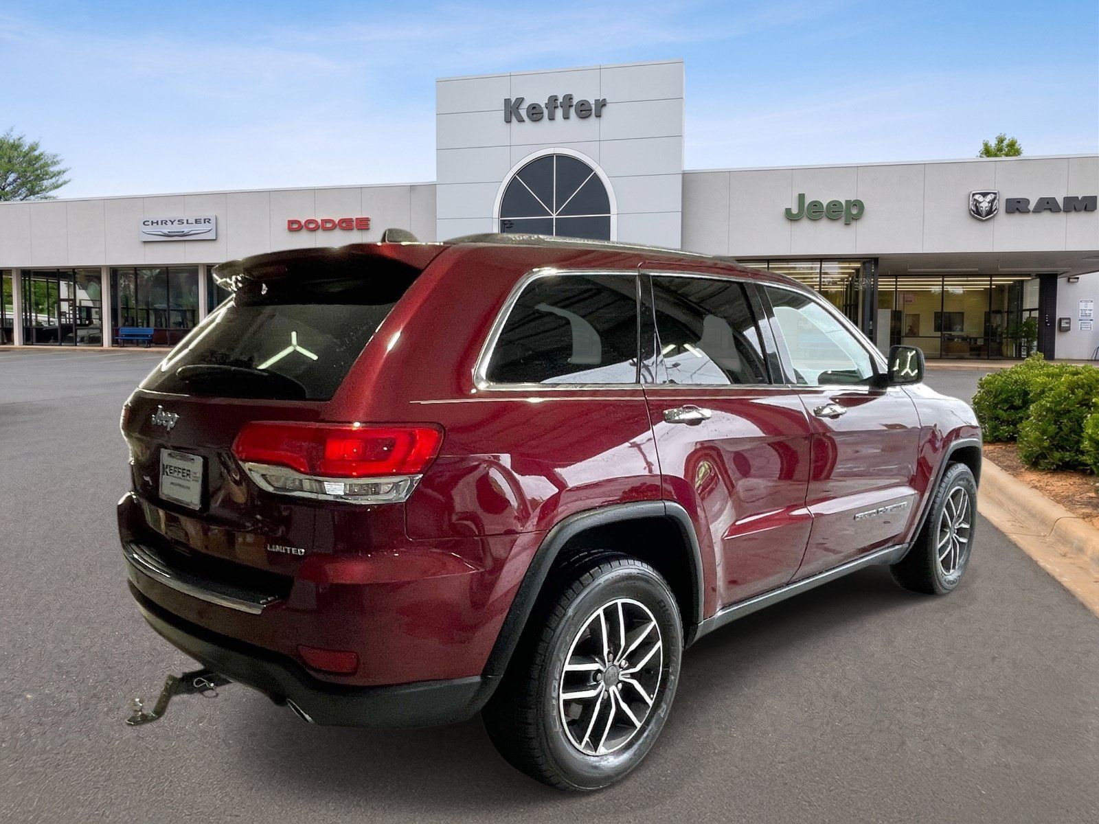 Used 2019 Jeep Grand Cherokee Limited w/ Luxury Group II AWD/4WD image 6