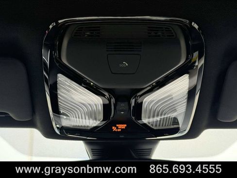 Used 2025 BMW 330i Sedan image 48