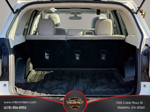 Used 2015 Subaru Forester 2.5i Premium w/ All-Weather Package AWD/4WD image 28