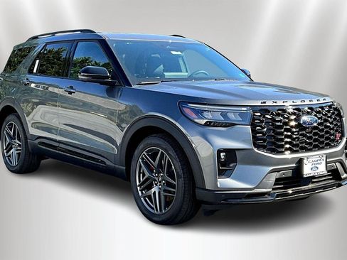 New 2026 Ford Explorer ST w/ Sun And Sound Package image 2