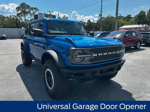 New 2025 Ford Bronco Badlands image 8