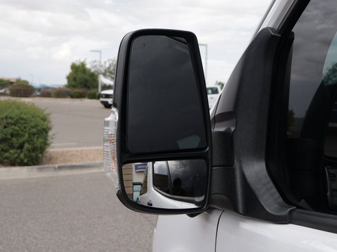 Used 2023 Ford Transit 350 XLT RWD image 17