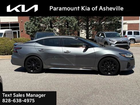 Used 2019 Nissan Maxima SR w/ Premium Package FWD image 6