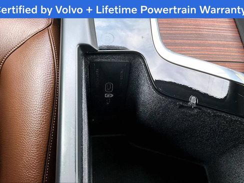 Certified 2024 Volvo XC60 B5 Plus w/ Protection Package Premier AWD/4WD image 34