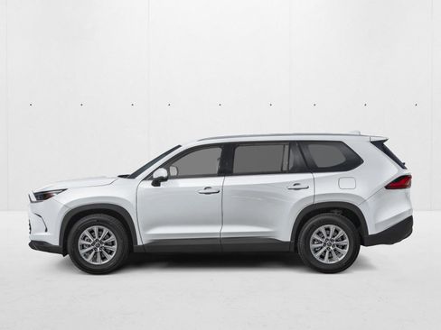 New 2026 Toyota Grand Highlander AWD image 3