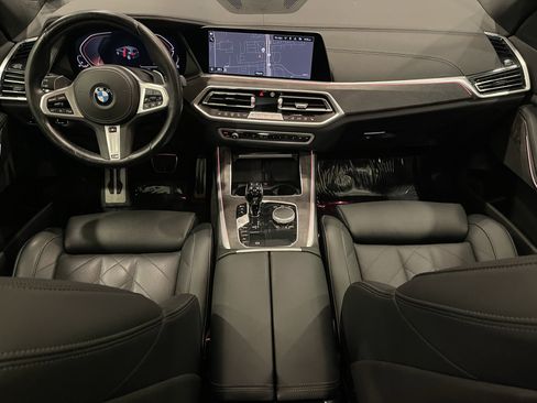 Used 2023 BMW X5 xDrive40i w/ M Sport Package image 17