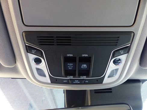 Used 2023 Honda Ridgeline RTL image 61