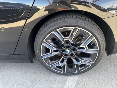 New 2026 BMW i5 eDrive40 w/ M Sport Package image 6