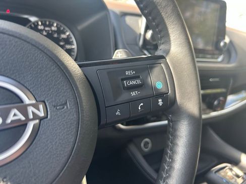 Used 2022 Nissan Rogue SL image 22