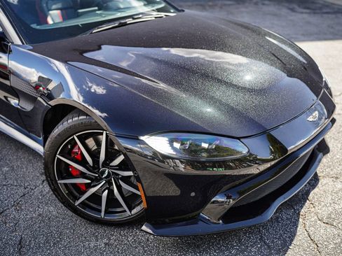 Used 2020 Aston Martin V8 Vantage Coupe image 7
