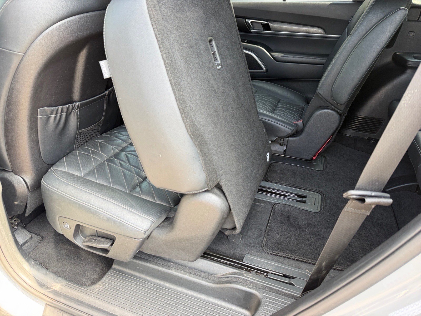 Used 2024 Kia Telluride EX X-Line AWD/4WD image 16