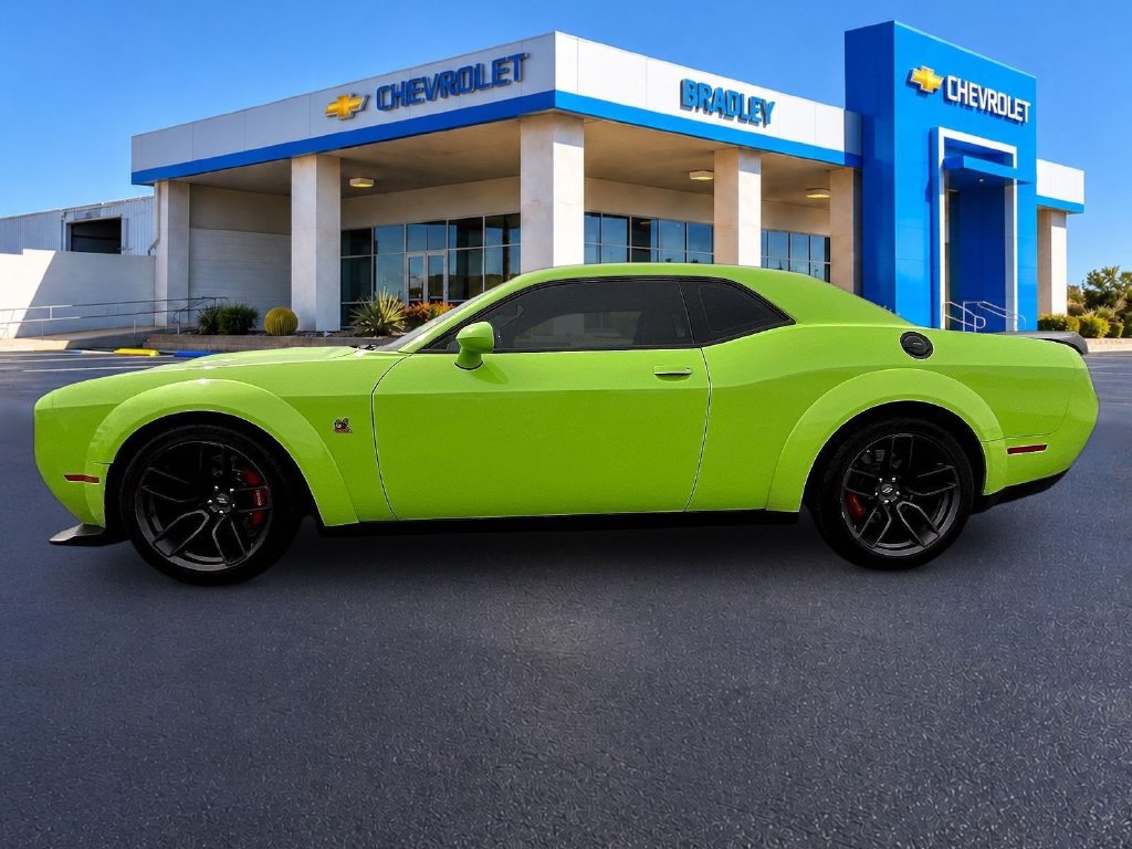Used 2019 Dodge Challenger R/T Scat Pack RWD image 4