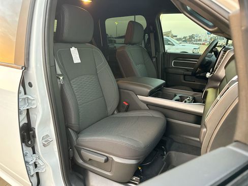New 2026 RAM 2500 Lone Star AWD/4WD image 24