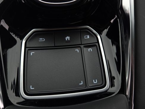 Used 2025 Acura RDX SH-AWD w/ Technology Package image 12