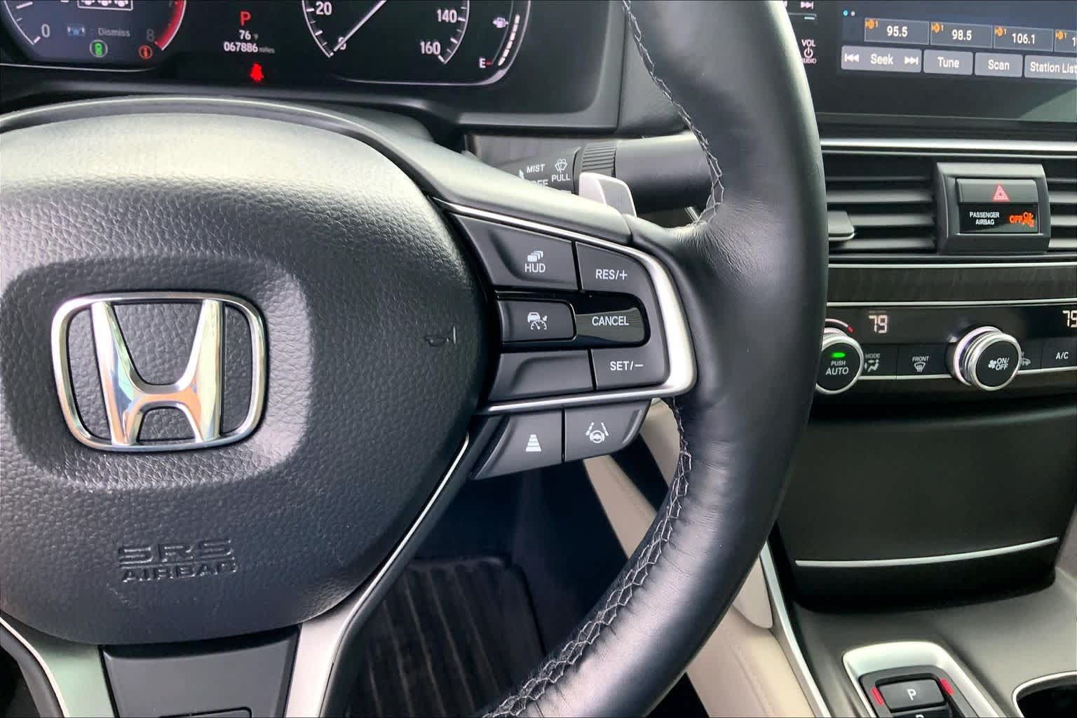 Used 2022 Honda Accord Touring image 23
