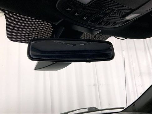 Used 2015 Ford F150 Lariat w/ Equipment Group 502A Luxury AWD/4WD image 17