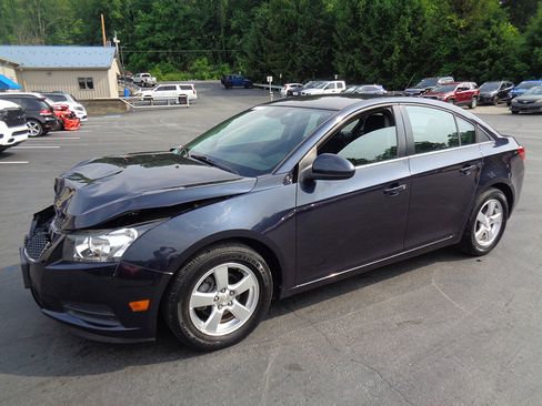 Used 2014 Chevrolet Cruze LT image 1