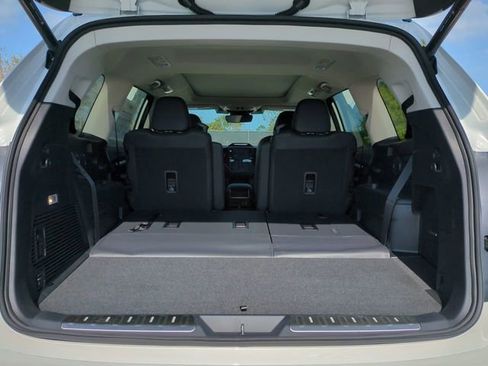 New 2026 Subaru Ascent Limited Bronze image 13