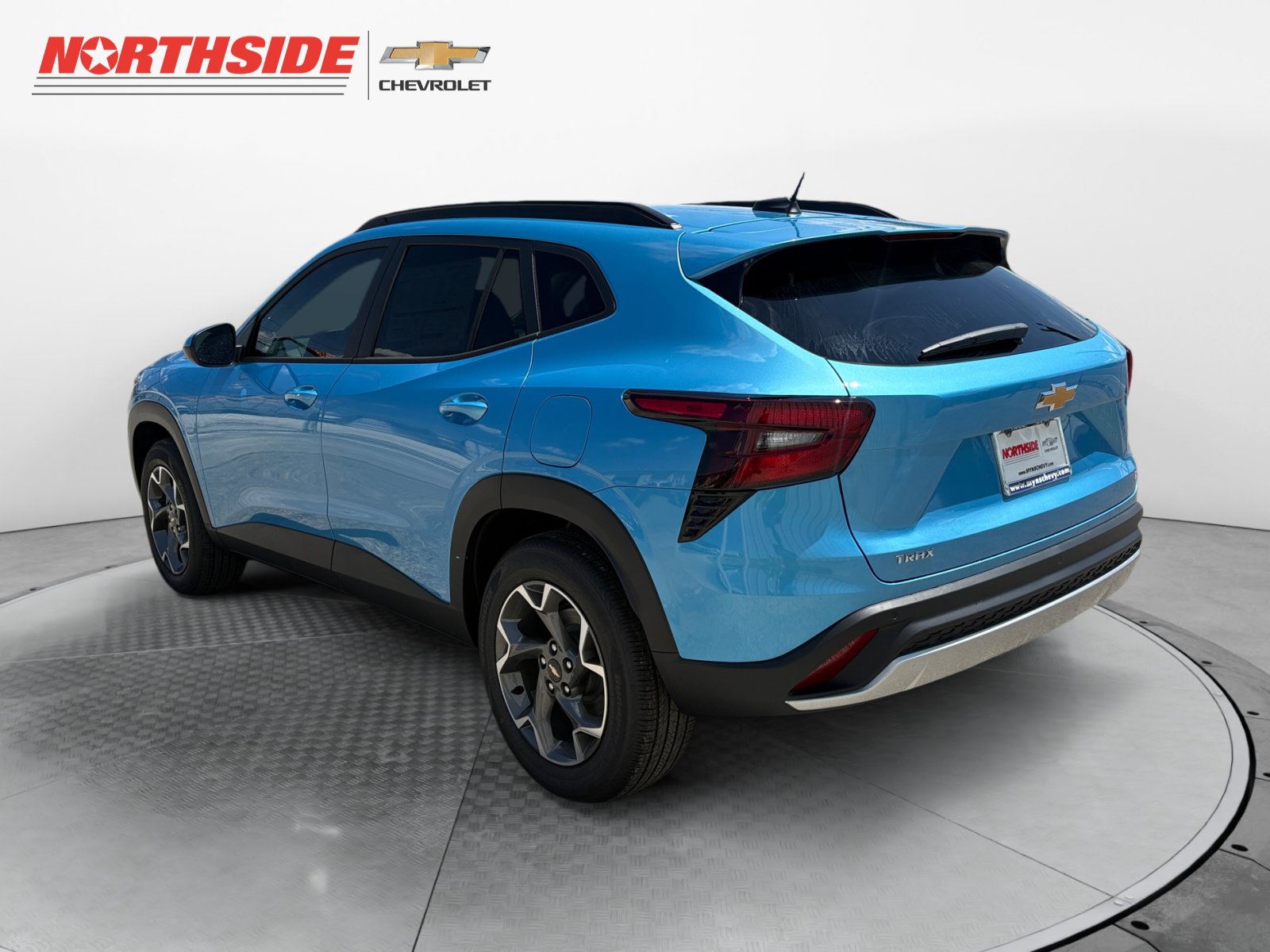 New 2026 Chevrolet Trax LT w/ Driver Confidence Package FWD image 6