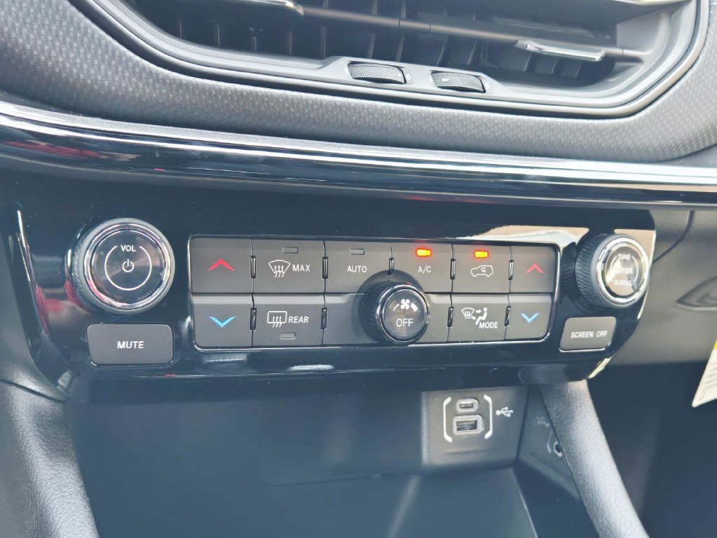 New 2026 Jeep Compass Limited AWD/4WD image 24