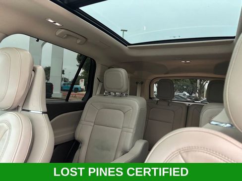 Used 2023 Lincoln Aviator Grand Touring w/ Equipment Group 301A AWD/4WD image 11