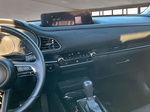 Used 2024 MAZDA CX-30 Carbon image 9